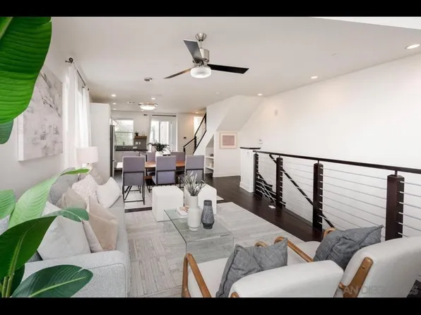 7960 Modern Oasis Dr, San Diego, CA