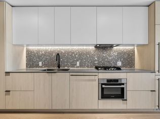2471 Saint George St #504, Vancouver, BC