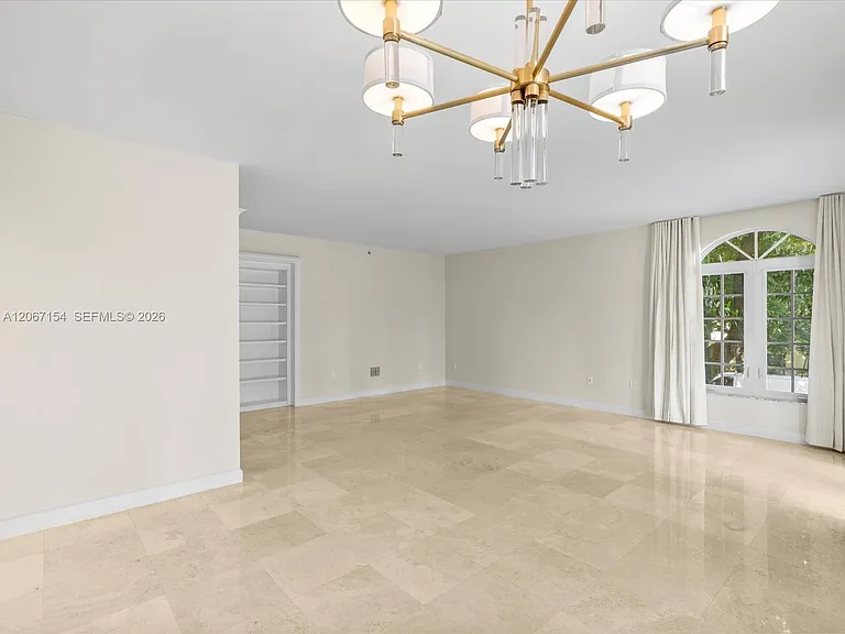 730 3rd St #101 — Photo 9