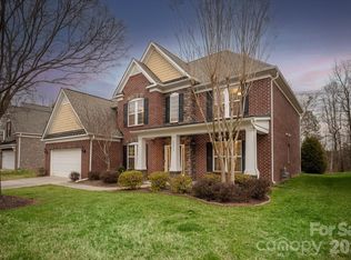 17515 Campbell Hall Ct, Charlotte, NC 28277