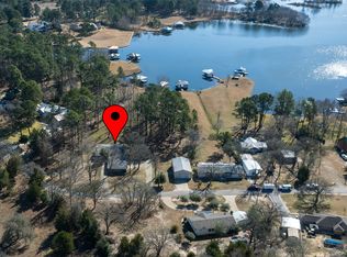 8014 Blue Bird Ln, Athens, TX 75752