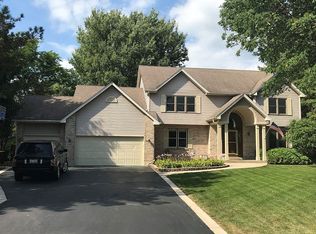 544 Sleeping Bear Trl, Gilberts, IL 60136