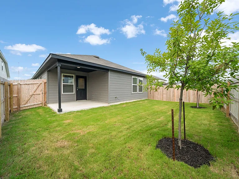 1115 Pigeon Ln — Photo 28