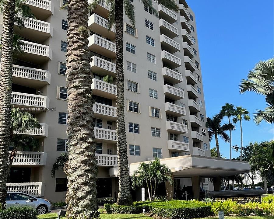 1st image of 90 Edgewater Dr APT 623