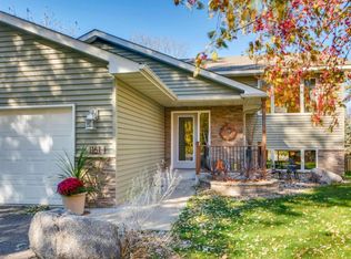 1161 Dodd Rd, Mendota Heights, MN 55118