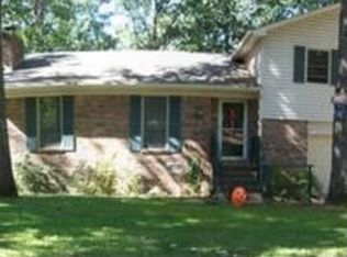 1110 Kings Mountain Dr, Little Rock, AR 72211