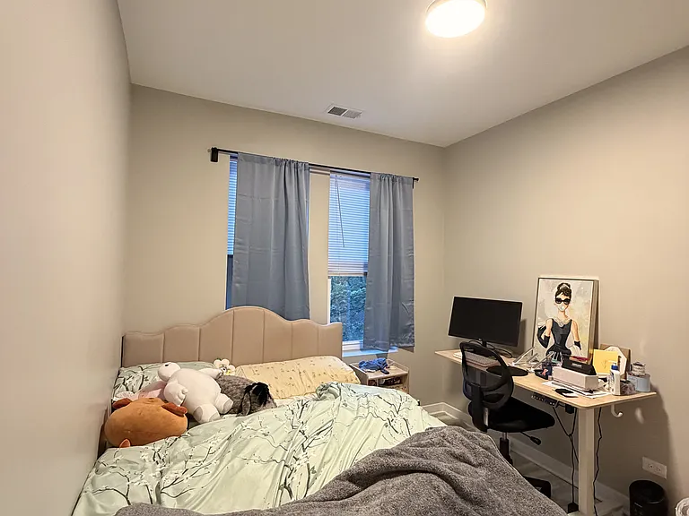 3055 W Leland Ave #205 — Photo 7