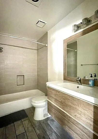 922 N Hudson Ave #10 — Photo 13