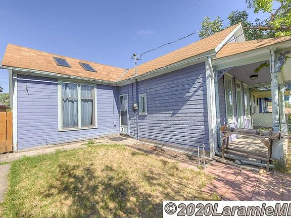 4th image of 158 N Hodgeman St