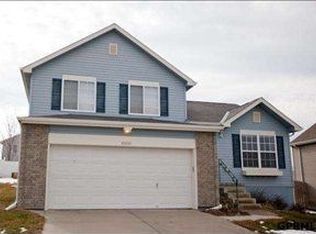 15833 Cottonwood Ave, Omaha, NE 68136