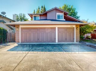 9452 Wellington Cir, Windsor, CA 95492