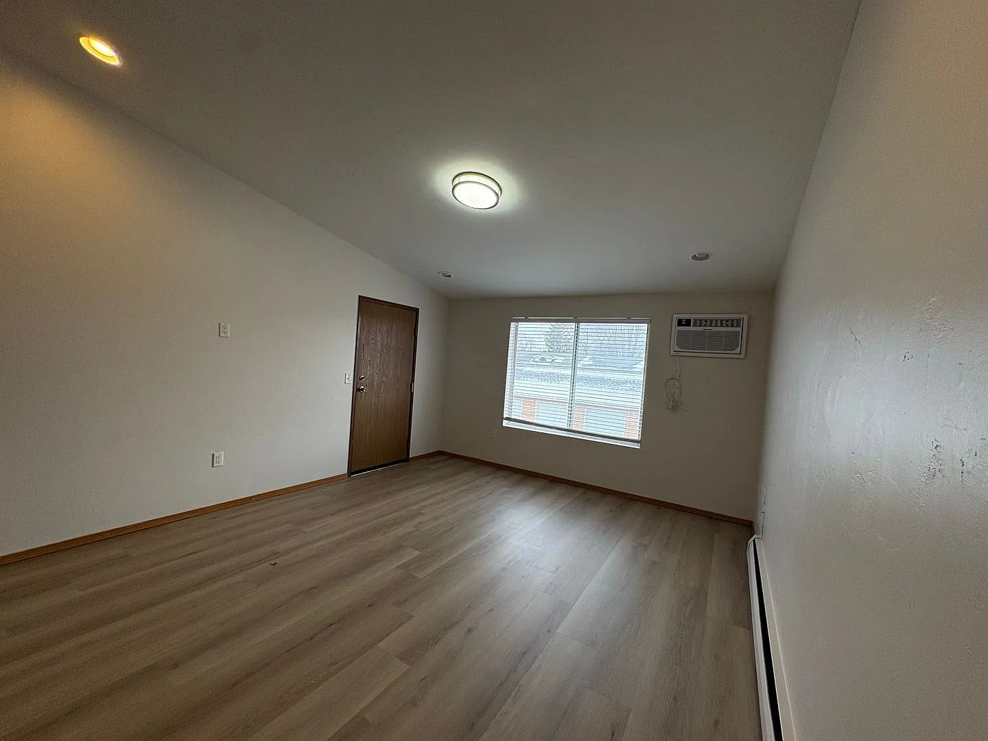 2685 Humboldt Rd — Photo 4