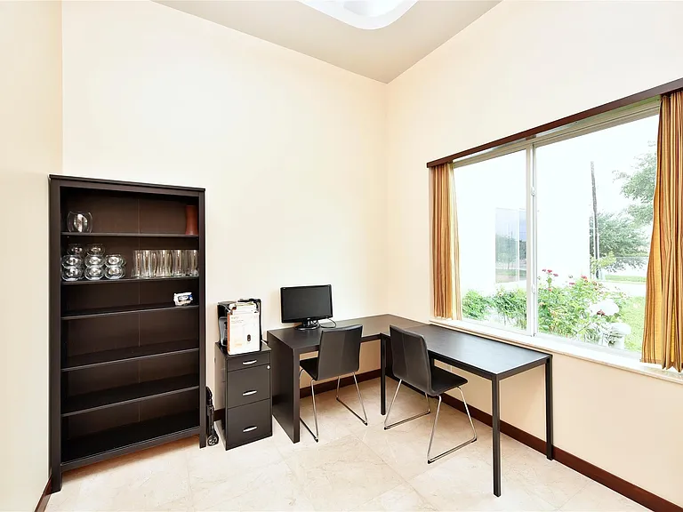 6602 Rohan Rd — Photo 25