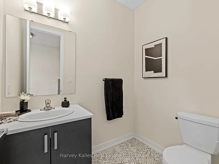 157 Springside Cres — Photo 34
