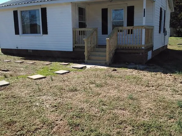 161 Wayside Dr, Thomasville, NC 27360