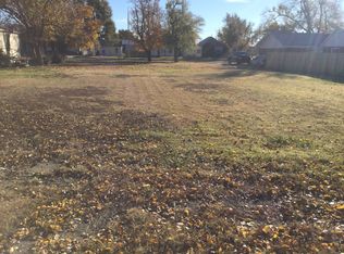 409 S Main St, Hugoton, KS 67951