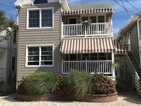 2nd image of 3837 Asbury Ave #1