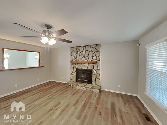 4th image of 157 Antelope Dr