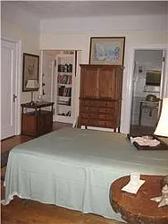 Rented by Domus Realty