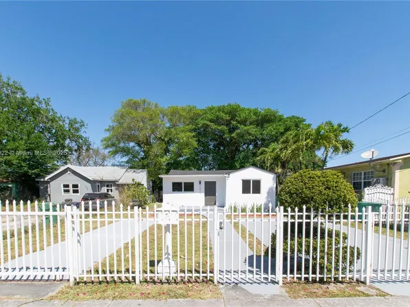 2011 NW 53rd St, Miami, FL 33142