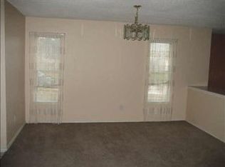 5241 Dillon Cir, Haltom City, TX 76137