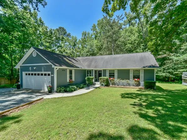 1205 Hillsborough Rd, Chapel Hill, NC 27516