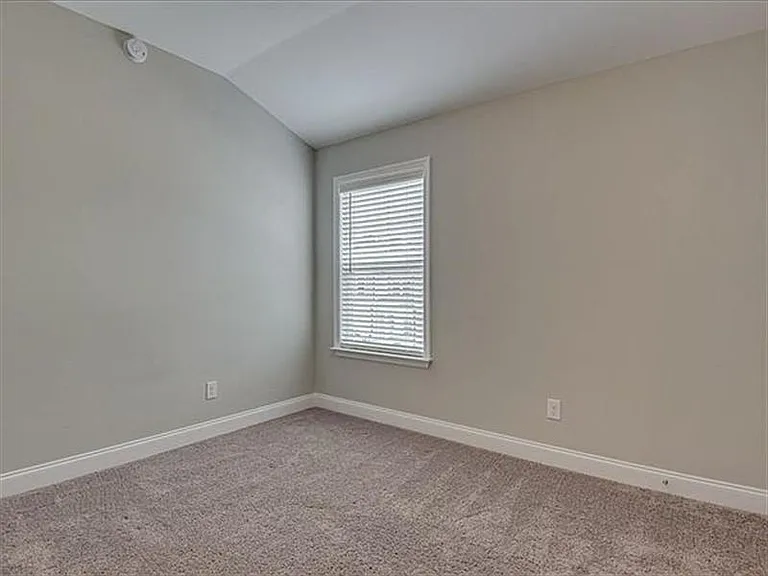 143 Canton Park Ave — Photo 5