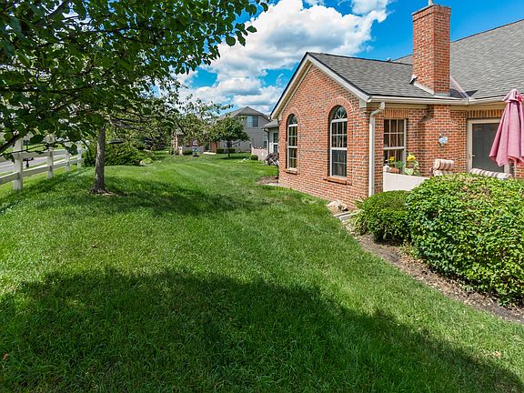 3rd image of 5893 Ravine Creek Dr
