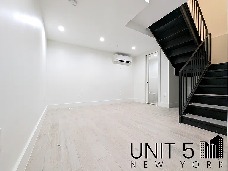 255 Clarkson Ave #1A — Photo 7