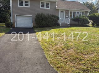 56 Fairmount Pl, Paramus, NJ 07652