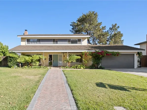 468 E View Dr, Santa Paula, CA 93060