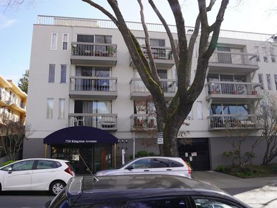 758 Kingston Ave APT 104, Oakland, CA, 94611