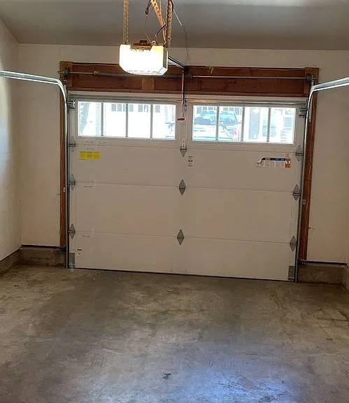 1725 W Koch St #10 — Photo 11