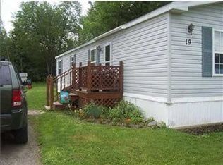 19 Maple St, Milford, ME 04461