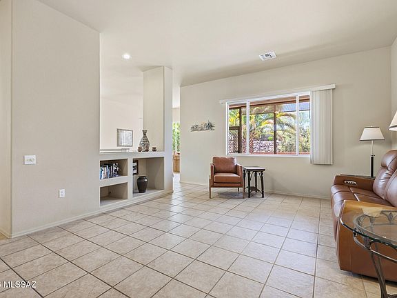 3rd image of 297 N Crescent Bell Dr