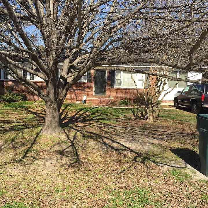 2nd image of 515 Upland Ave