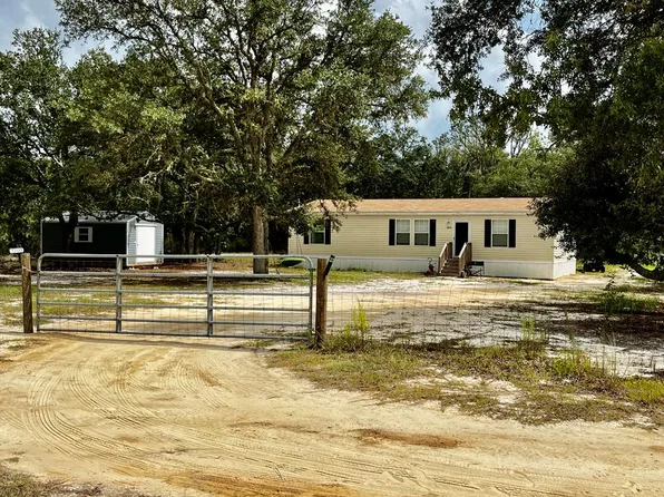 12170 NE 90th St, Bronson, FL 32693