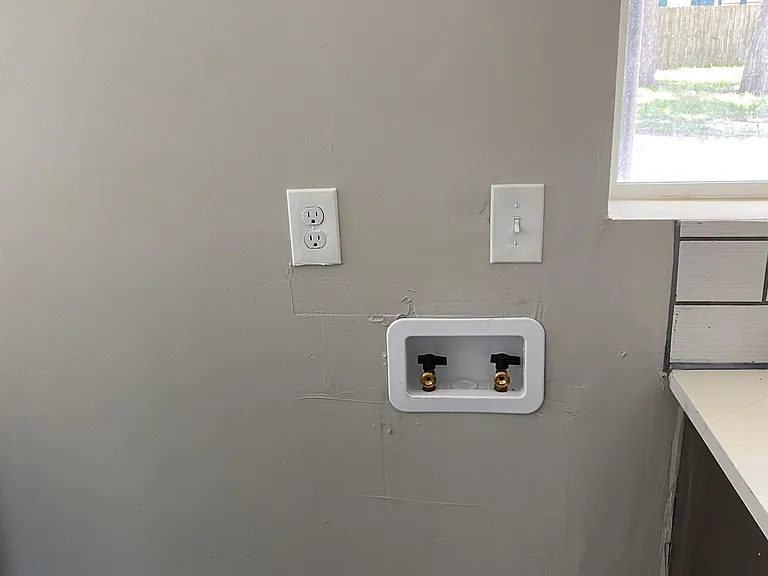 521 E Jackson St #A — Photo 14