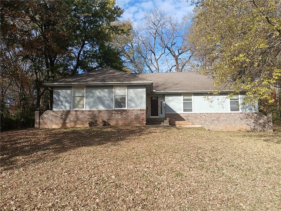1st image of 8510 W 61st St