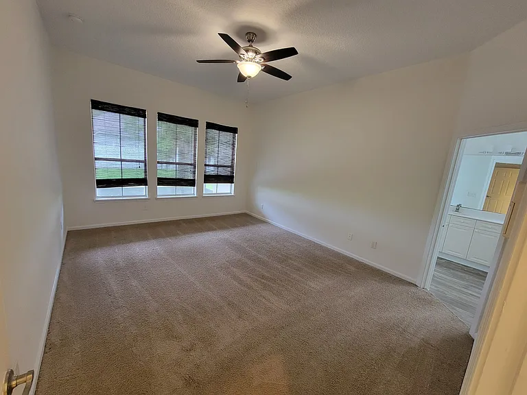6319 Endelstow Ln — Photo 18