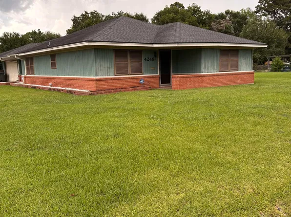 4248 Eunice Ave, Port Arthur, TX 77642