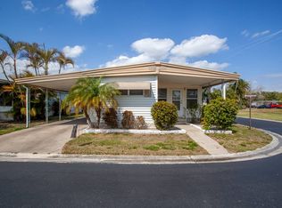 Village Green, Saint Petersburg, FL 33702