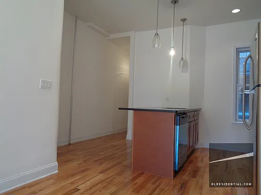 Rented by Highline Residential | media 55