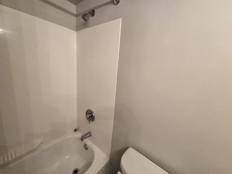 321 Joan Ct #A — Photo 8