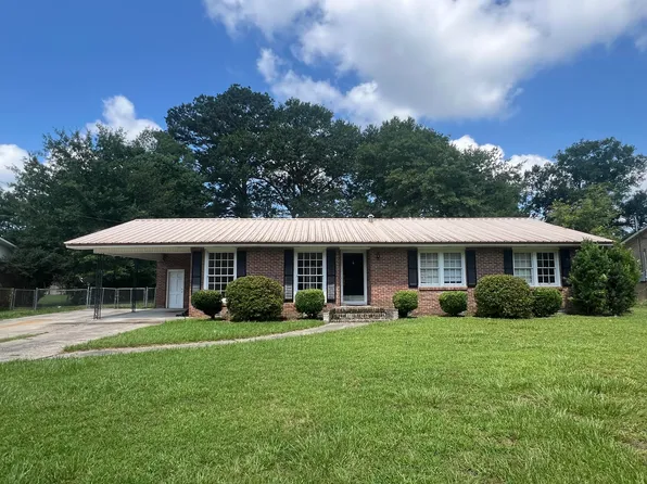 1609 Orchard Dr, Columbia, MS 39429