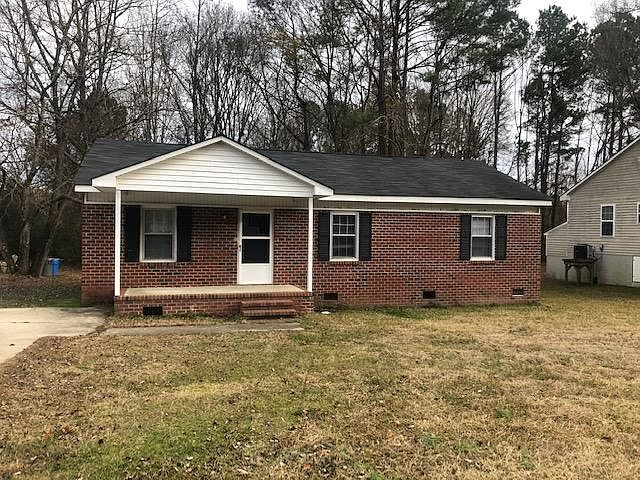1st image of 204 Apache Dr