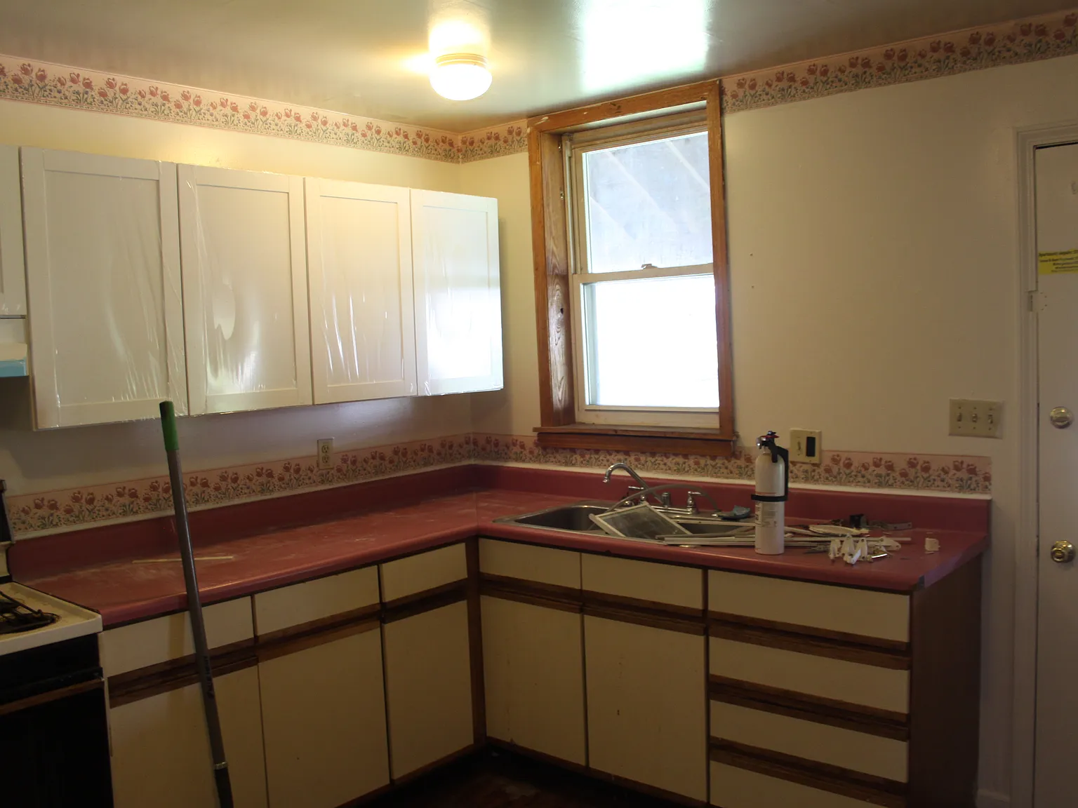 2 bed, 1400 sqft, $935 — Photo 4