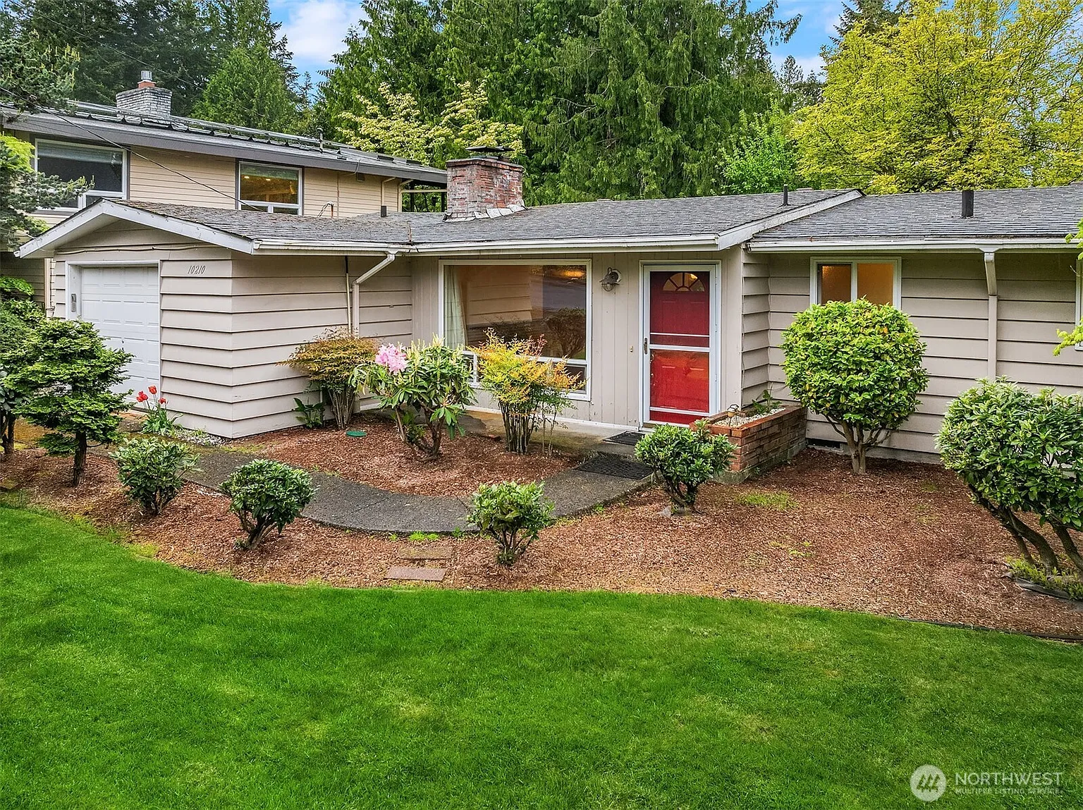 10210 NE 23rd Street photo 1