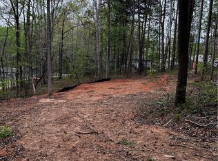 126 Quail Hollow Cir, Westminster, SC 29693