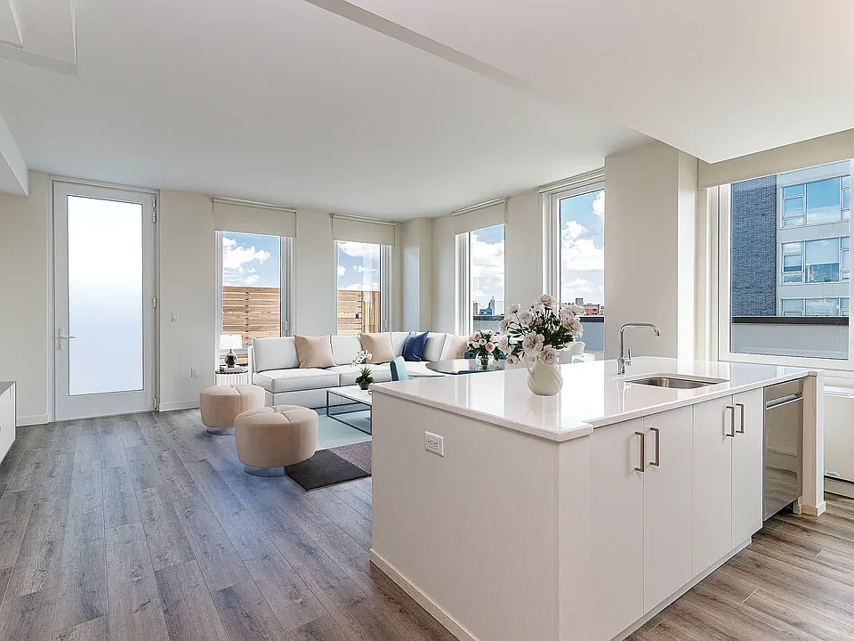 12 Eckford St #7F